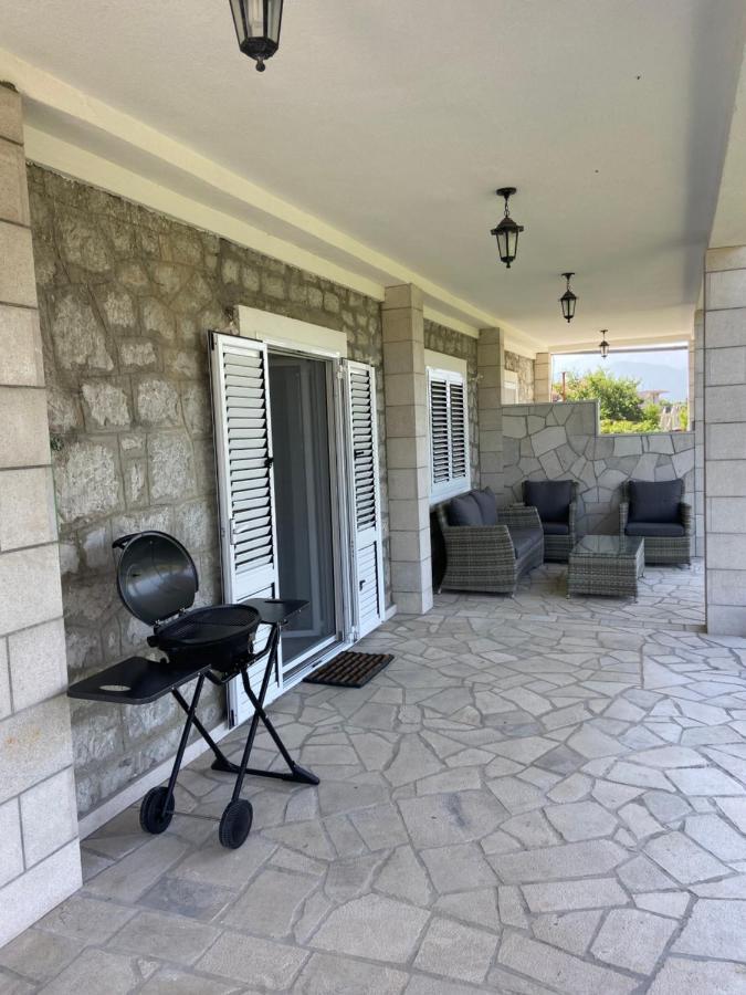 Vila Jovanka Tivat Exterior photo